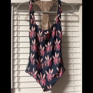 🖤SOLD🖤Acacia Heliconia Ipanema